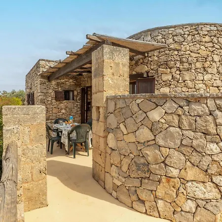 Trullo Macchie Marina di Mancaversa